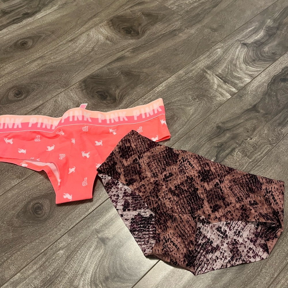 Victoria’s Secret PINK ladies size small panties underwear